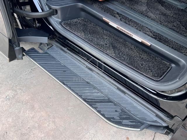 2023 Toyota VELLFIRE 2.4 Z PREMIER/ SIDESTEP/ DIM - 4