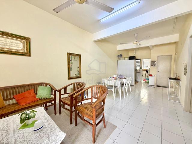 LOWER UNIT | FULL LOAN - Townhouse Villa Kesuma, Semenyih 1
