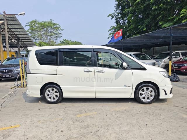 2013 Nissan SERENA FULL SPEC 2.0 (AUTO) - 2