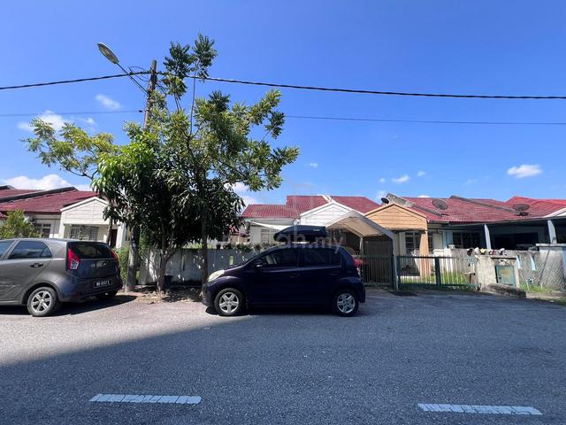 FACING OPEN ⭐ END LOT Single Storey Taman Pinggiran Cyber Cyberjaya 1