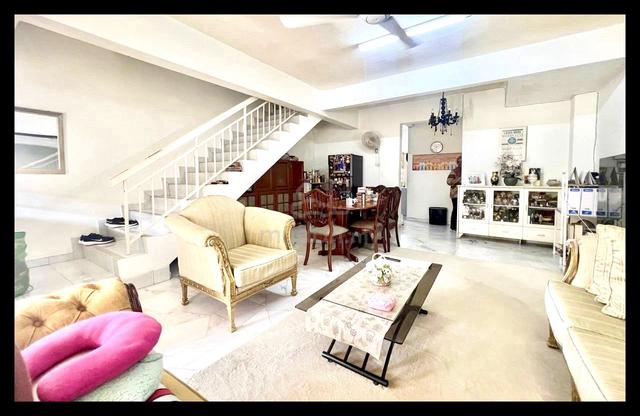 BOOKING 1K🔥 NEGO FREEHOLD 2 Storey Taman Ramal Ros Kajang 1