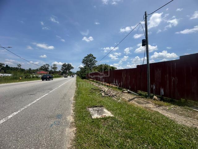 2.43 Acre Agriculture Land With Fencing Mainroad Pajam Mantin Seremban 1