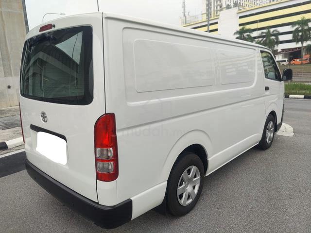 2017 Toyota Hiace 2.5 (M) Panel Van - 3