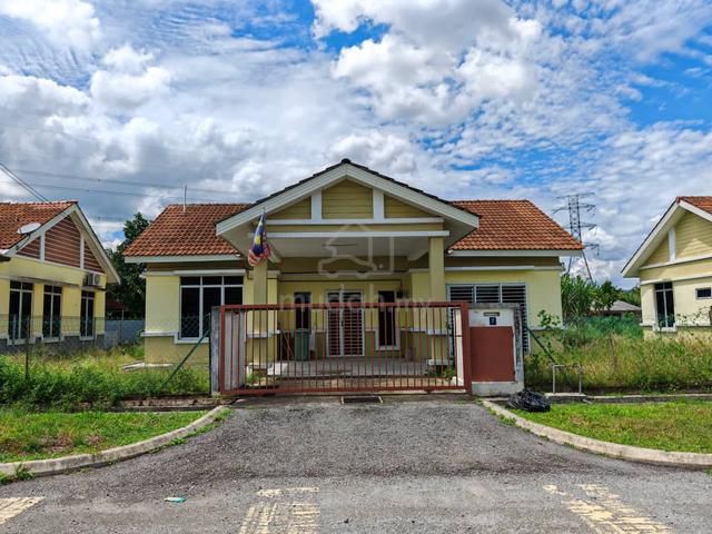 Selangor Semenyih  Bungalow Landed House For Rent 1