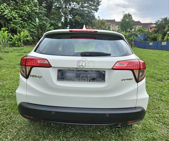 Honda HR-V 1.8 V (A) P/START T/SCREEN ORI PAINT - 5