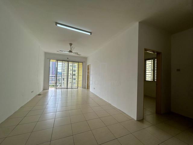PV 10 Platinum Lake Condominium 1
