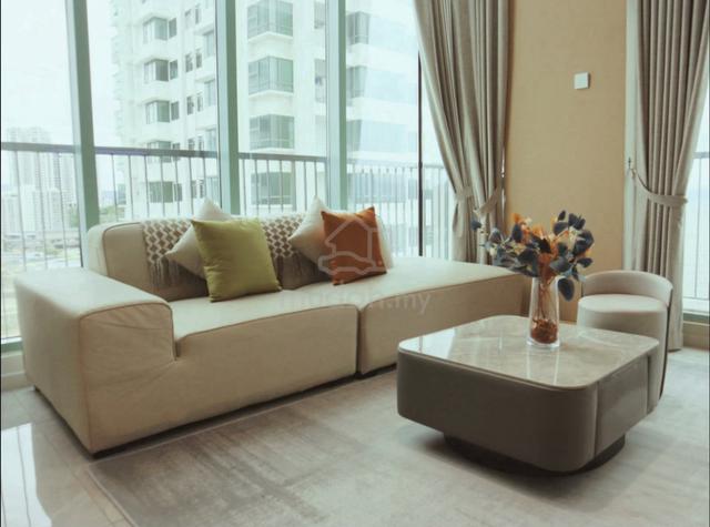 Bay Suites 1