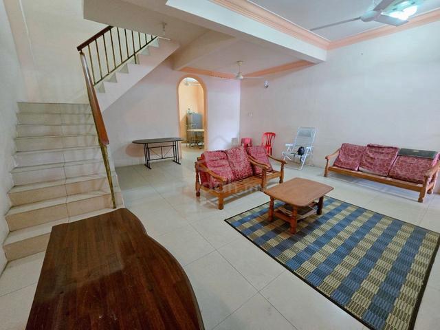 Freehold / Kuala Kangsar / 2 Storey / 20x70 / Convenient Location 1