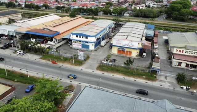 Kolombong 2 Adjoining Light Industrial Shop Lot l Jalan Kilang Inanam 1