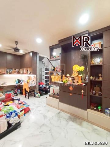 PRIME AREA @ Double Storey Terrace Bandar Laguna Merbok FOR RENT 1