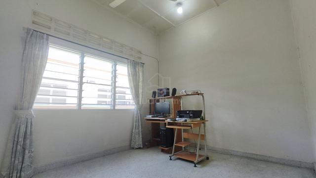 Canning Garden / 1 Storey Semi-D / Freehold / 35 X 80' / 3R2B / Aeon 5