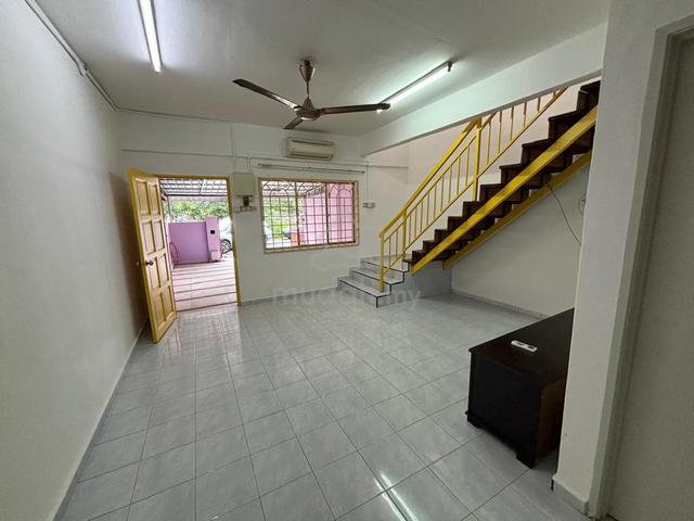 Taman Merdeka Double Storey For Rent 1