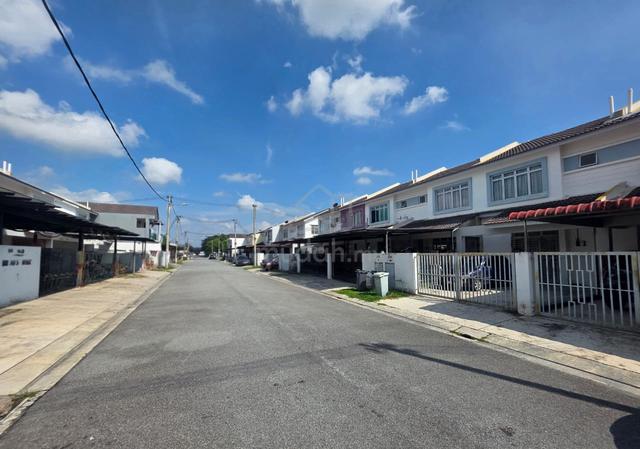 Setia Eco Gardens 2 storey End Lot House / Gelang Patah 1