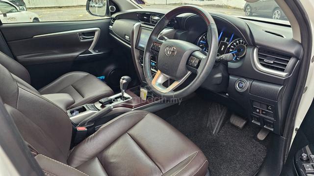 2017 Toyota FORTUNER 2.7 SRZ 4X4 2TR-FE (A) - 3