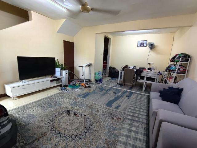 FACING OPEN - FREEHOLD Double Storey Taman Putra Prima Puchong 1