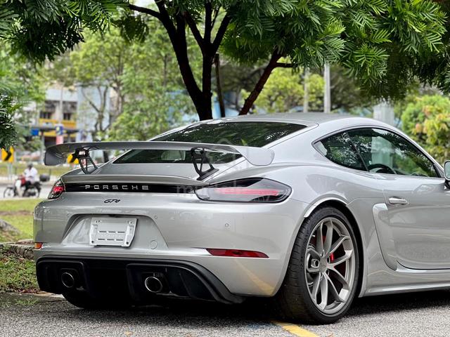 2022 Porsche CAYMAN 718 GT4 4.0 (A) - 3