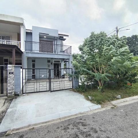 JUAL RUMAH CANTIK 💜 Corner Lot Pasir Gudang JB 1