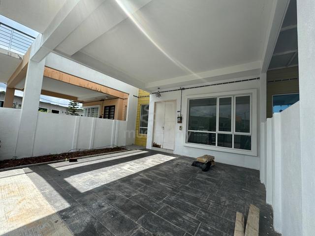 Double Storey Terrace Intermedia Krubong Selendang New Township 1