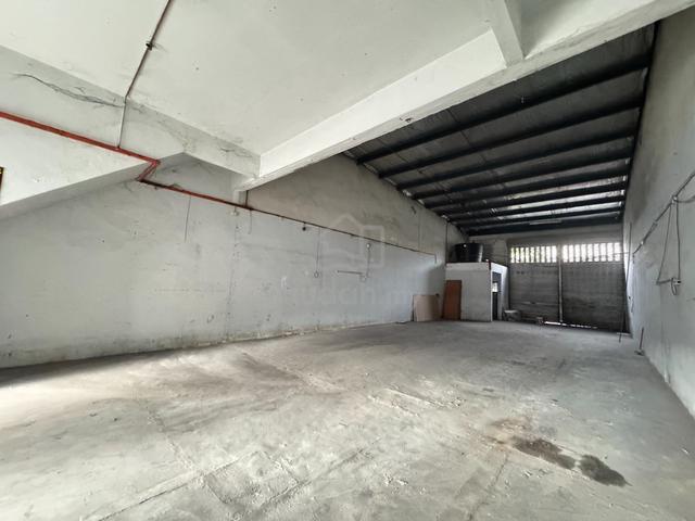 Rantau Panjang , 1.5 sty factory batu 4, for rent , kapar 1