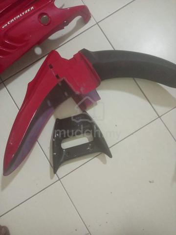 Red Chili Sabitcover set y125z,mud guard,headlight - photo 3 of 3