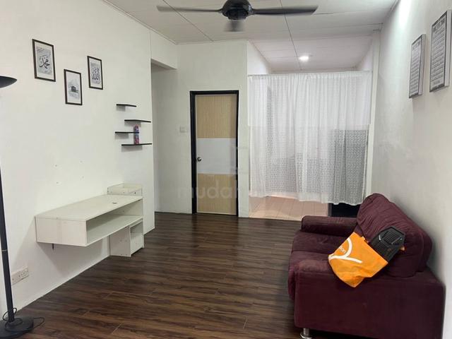 Indah Condominium 1