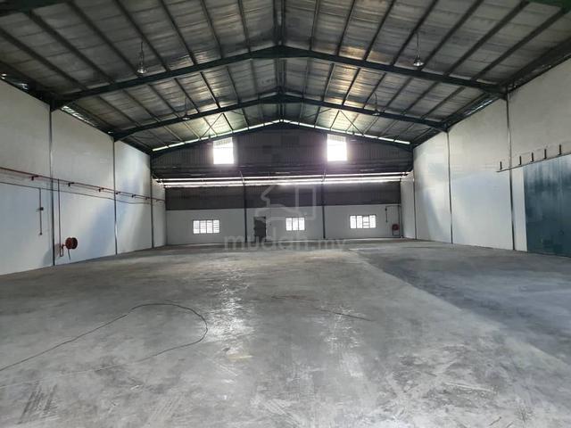 kundang jaya rawang warehouse / factory , easy acesss highway 1
