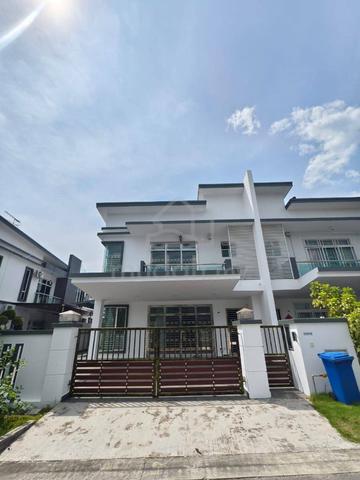 Permas Jaya Semi-D For Rent|Near Bayu Puteri & Taman Megah Ria 1