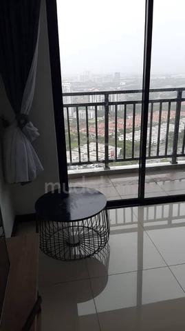 Molek Regency 1