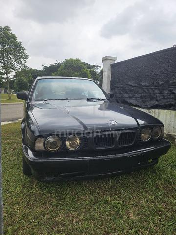 Bmw E34 520i Manual 5 Speed - 2