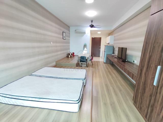 Parc Regency 1