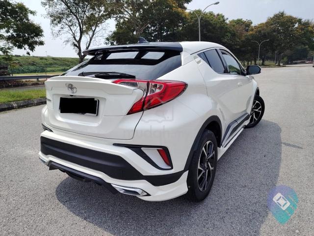 Toyota C-HR 1.8 (A) SUPER TIPTOP 1 OWNER ONLY - 3