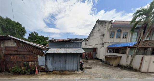 Georgetown Land, Lebuh Macallum 1
