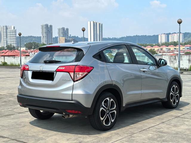 2018 HONDA HR-V V 1.8 AT Full spec Promo unit - 4