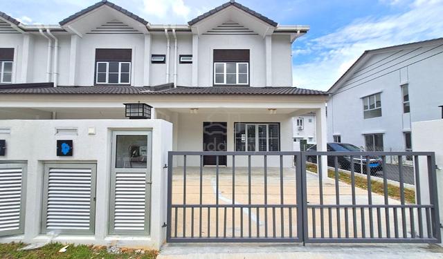 New House End Lot 2 Storey 25x70sf M Senyumia Salak Tinggi Sepang KLIA 1
