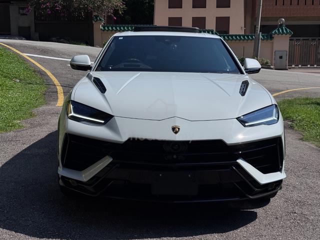 10K KM B&O SROOF Lamborghini URUS 4.0 PERFORMANTE - 2