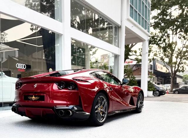 2018 Ferrari 812 6.5 SUPERFAST (A) - 4