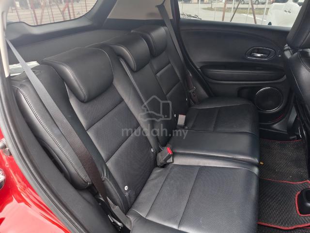 2021 Honda HR-V 1.8 V F/Service LOW Mileage L/New - 5