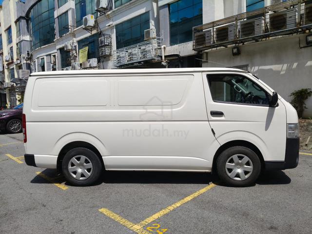 2023 Toyota HIACE 2.5 (M) Panel Van - 4