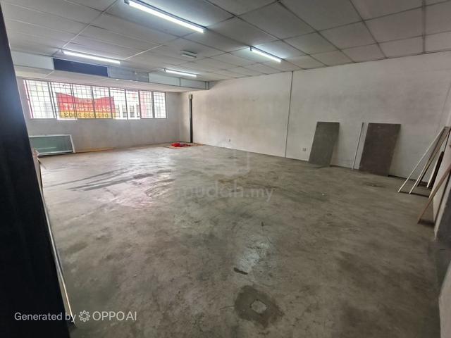1.5-Storey Factory @ Bolton Industrial Park, Batu Caves 1