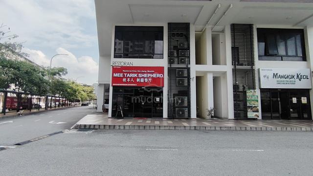 Ground Floor Shoplot @ Astetica Residence Seri Kembangan For Sale 1