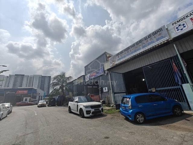 Perindustrian Tampoi Terrace Factory For Rent 1
