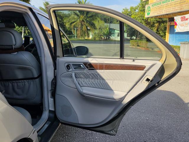 2002 Mercedes Benz C-CLASS 1.8 200 K ELEGANCE - 4