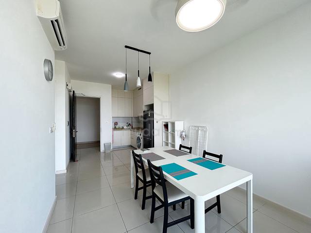 The M @ Medini Macrolink 1