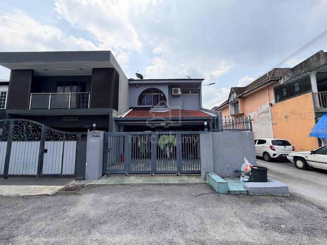 EXTENDED & ENDLOT Double Storey Terrace Ampang Hilir Selangor FOR SALE 1