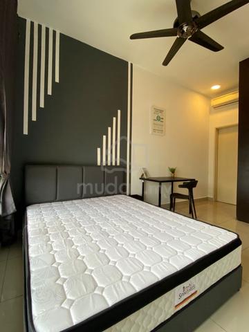 OUG Parklane Old Klang Road Master Room For Rent 1