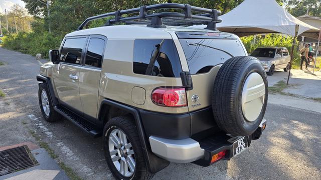2017 Toyota FJ 4.0 CRUISER (A) - 3