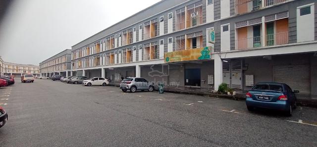 Kampus West City 1
