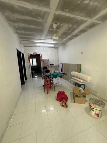 Taman Universiti Skudai 1 Storey Fully Extend & Renovate Full Loan 1