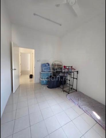 Prima menggatal apartment 1