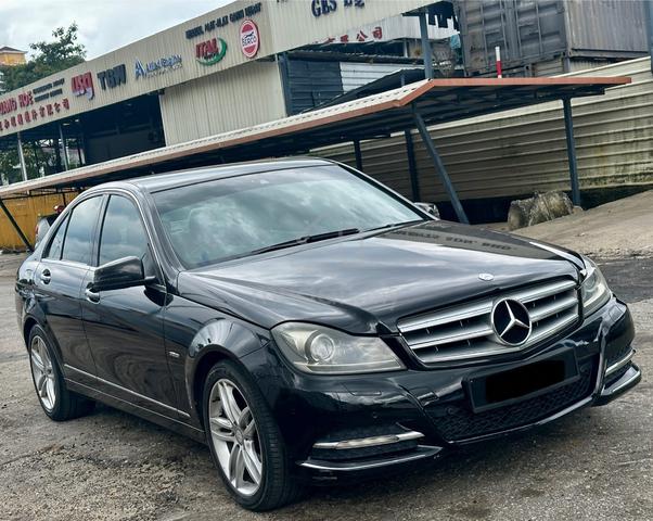 2011 Mercedes Benz C250 CGI BlueEFCY - 1